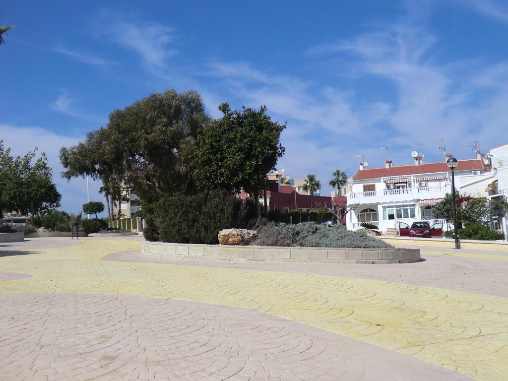 Вилла Casa En La Costa Торевьиа Экстерьер фото