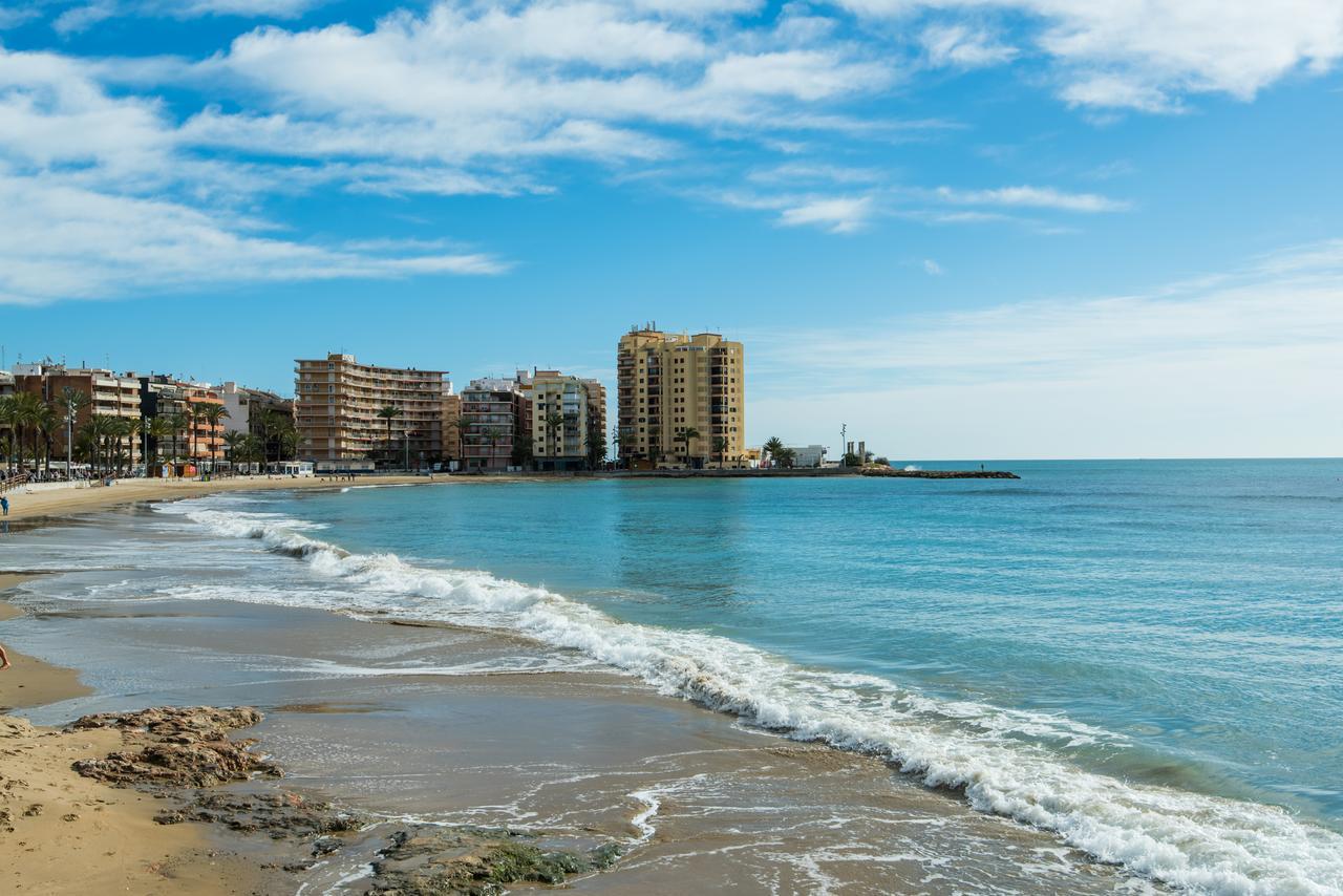 Вилла Casa En La Costa Торевьиа Экстерьер фото